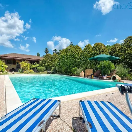 Soraya With Independent Swimming Pool Near The * Sassari