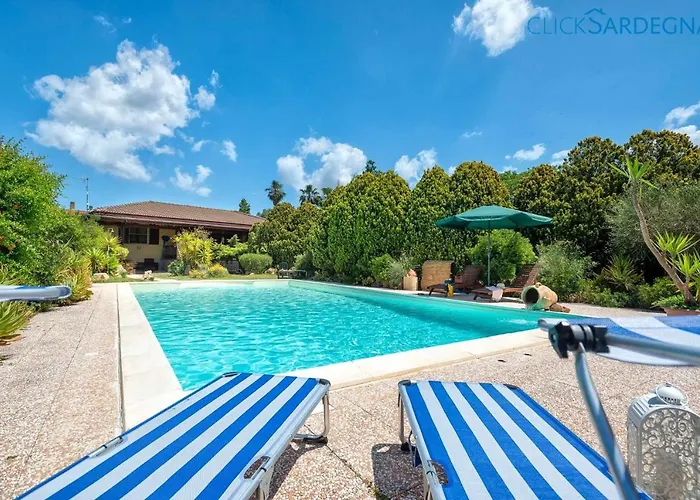 Soraya With Independent Swimming Pool Near The * Sassari