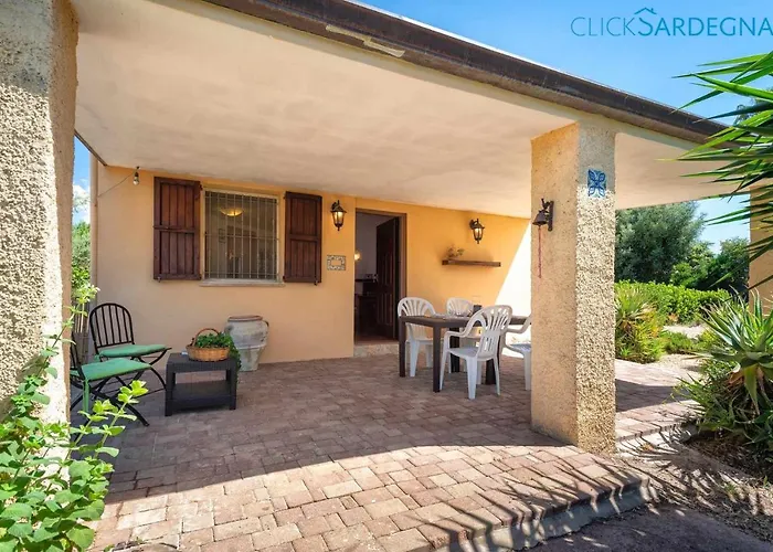 Soraya With Independent Swimming Pool Near The Villa