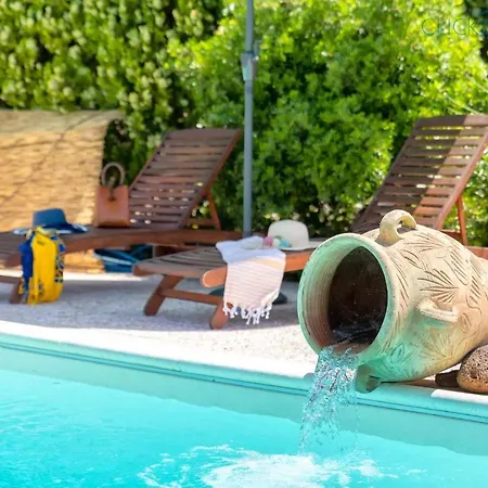 فيلة Soraya With Independent Swimming Pool Near The
