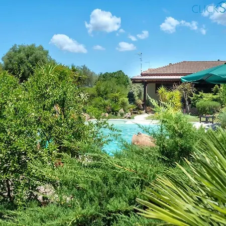 Soraya With Independent Swimming Pool Near The فيلة