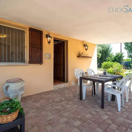 Soraya With Independent Swimming Pool Near The Sássari