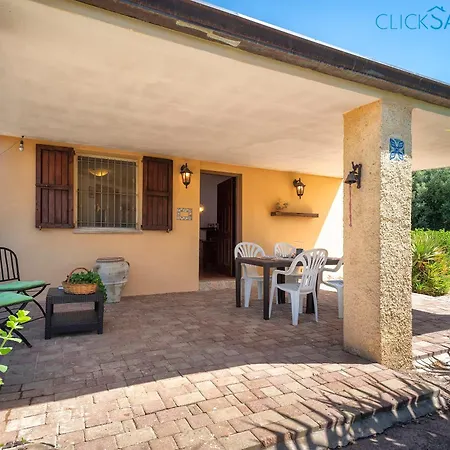 Soraya With Independent Swimming Pool Near The Villa