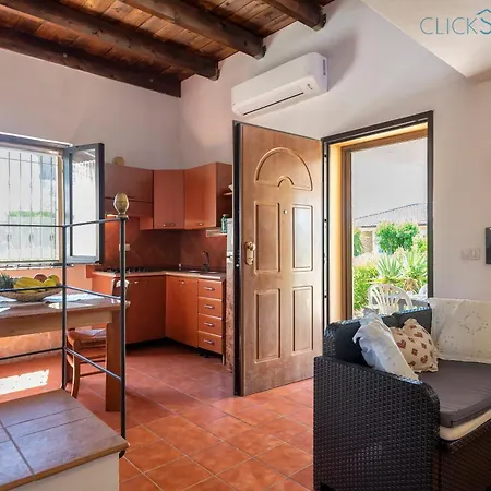 Villa Soraya With Independent Swimming Pool Near The *