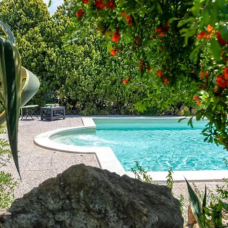 Soraya With Independent Swimming Pool Near The