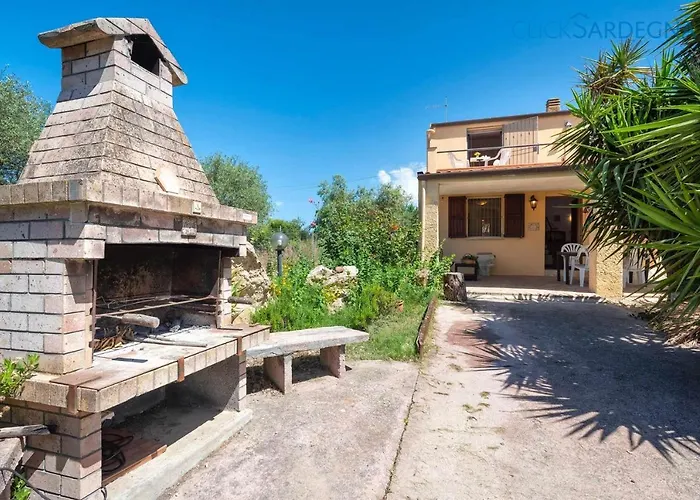 Villa Soraya With Independent Swimming Pool Near The Sassari