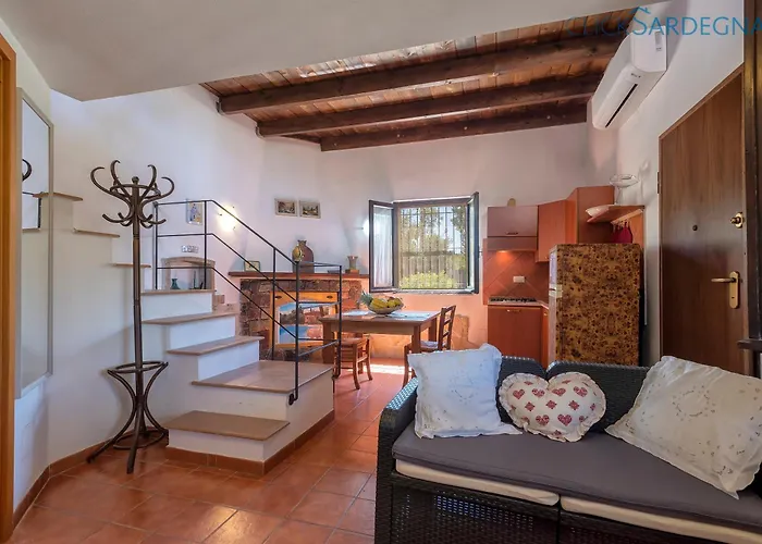 Soraya With Independent Swimming Pool Near The * Sassari